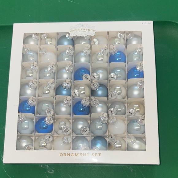 Wondershop Other - Wondershop Silver and Blue Holiday Small Ornament Collection